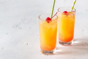 Receta de Tequila Sunrise y Como preparar Tequila Sunrise por Licoreria247 y las mejores ofertas de tequila
