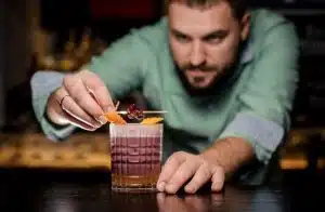Receta de Whisky Sour de Licoreria247 tu licoreria delivery en Lima con las mejores ofertas de tragos
